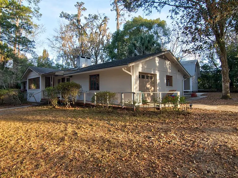 2049 NW 9th Ave — Photo 8