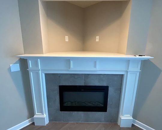 4th image of 4423 N 106th Ter #4421