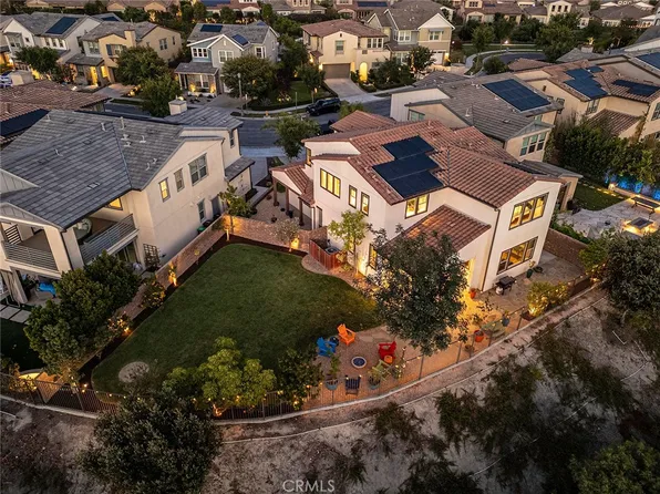 19 Granja Ct, Mission Viejo, CA 92694