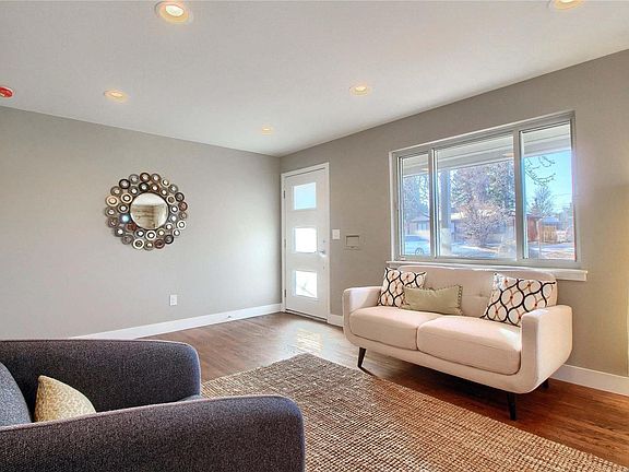 4th image of 7455 E 22nd Ave