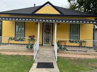 1902 Buena Vista, San Antonio, TX 78207