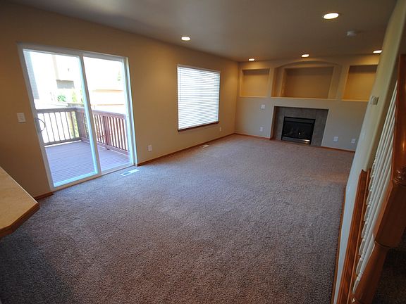 4th image of 6805 36th St NE