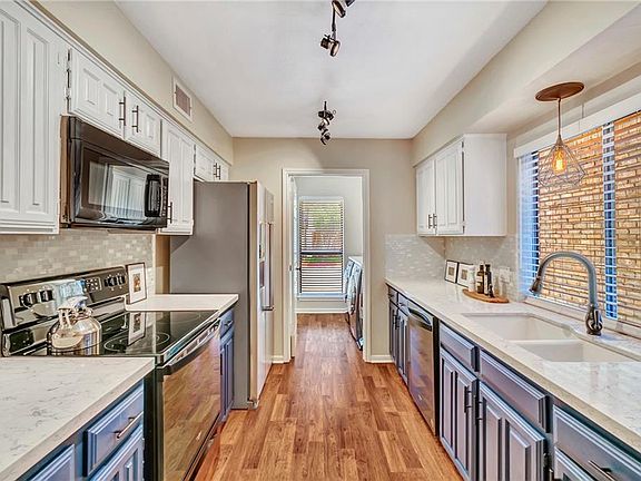 3rd image of 2200 W Park Blvd APT 3802