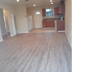 2374 Atlantic Ave, Long Beach, CA 90806