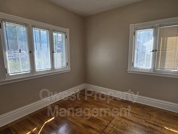 4th image of 318 Eureka Ave SE Unit 1