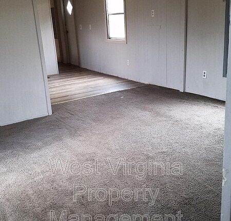 2nd image of 103 Jean Ln