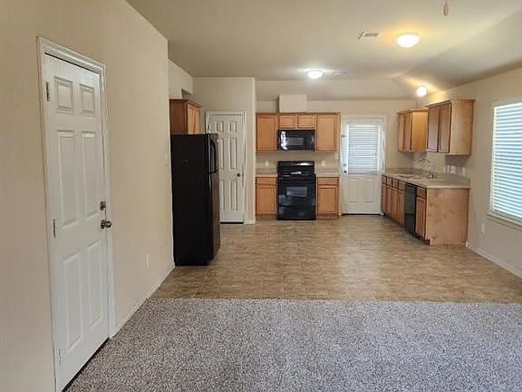 4th image of 12231 Turchin Dr