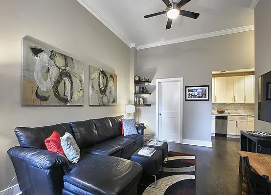 Sold by Warburg | media 14