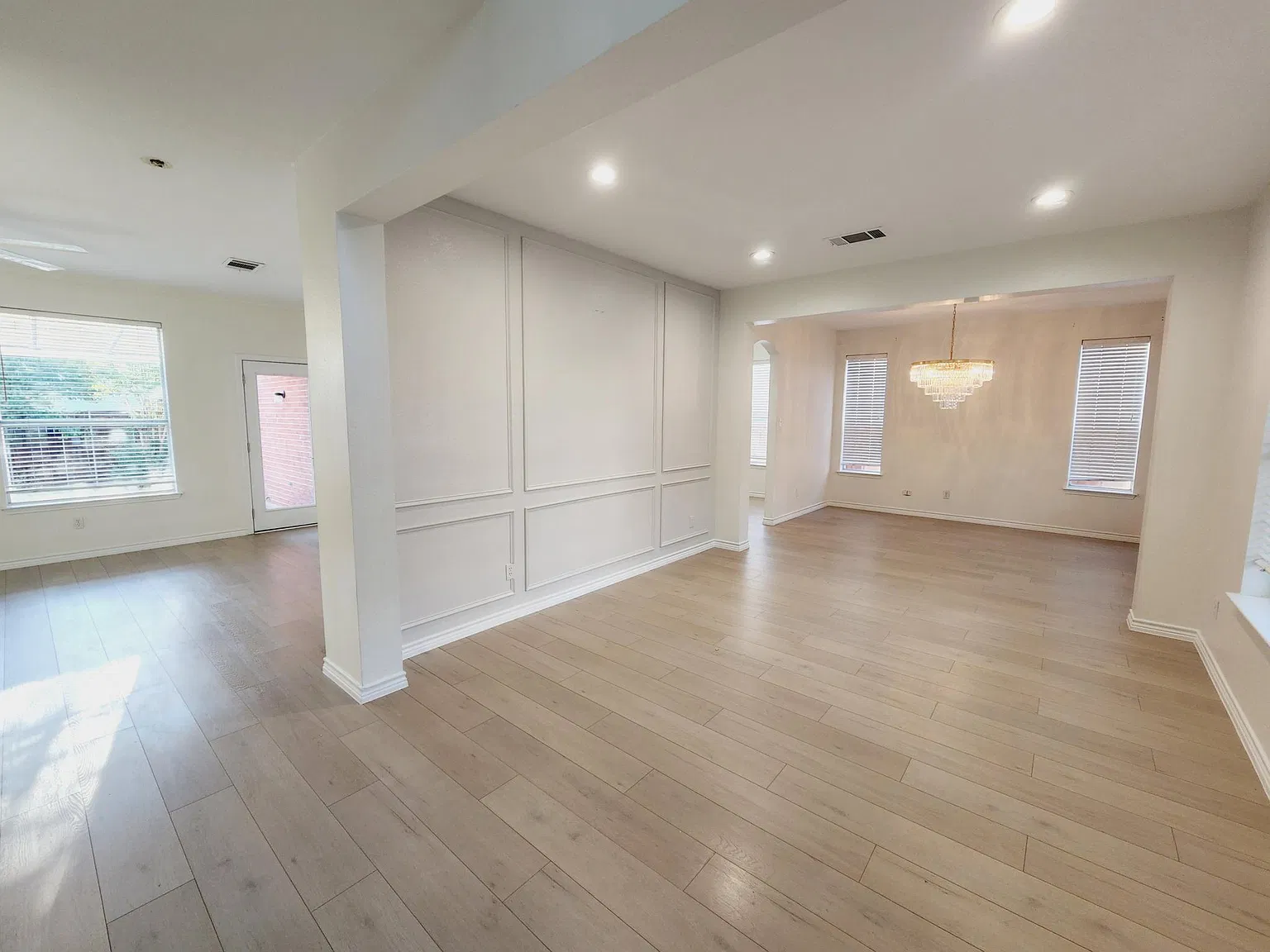 4 bed, 2.5 bath, 2108 sqft, $2,900 — Photo 4