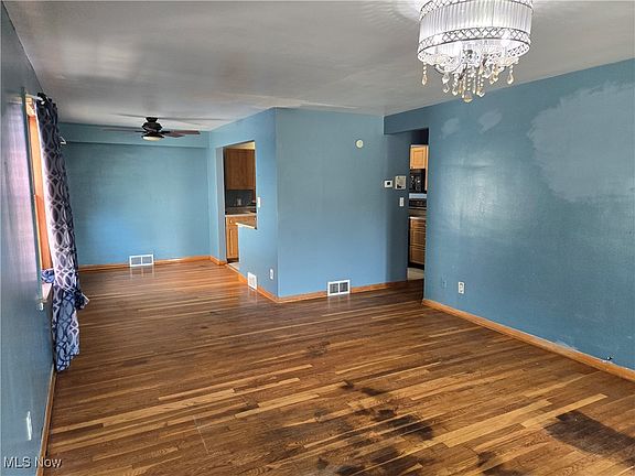 2nd image of 2012 Brookdale Ave