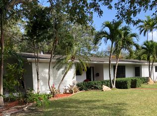 5895 SW 100th Ter, Pinecrest, FL 33156