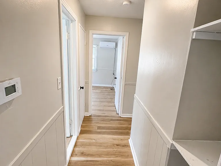 1622-1624 N Hillside St #1626 — Photo 5