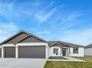 606 Grapevine St Lot 8, Spec Grandview, WA 98930