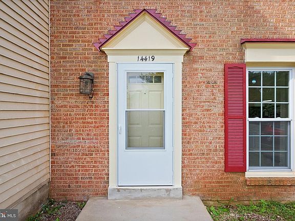 4th image of 14419 Black Horse Ct