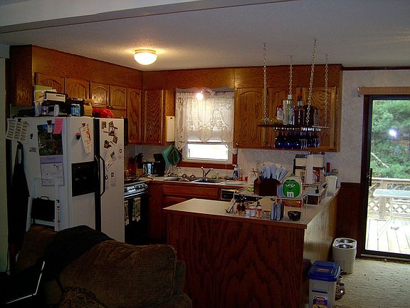 Open and Airy Kitchen