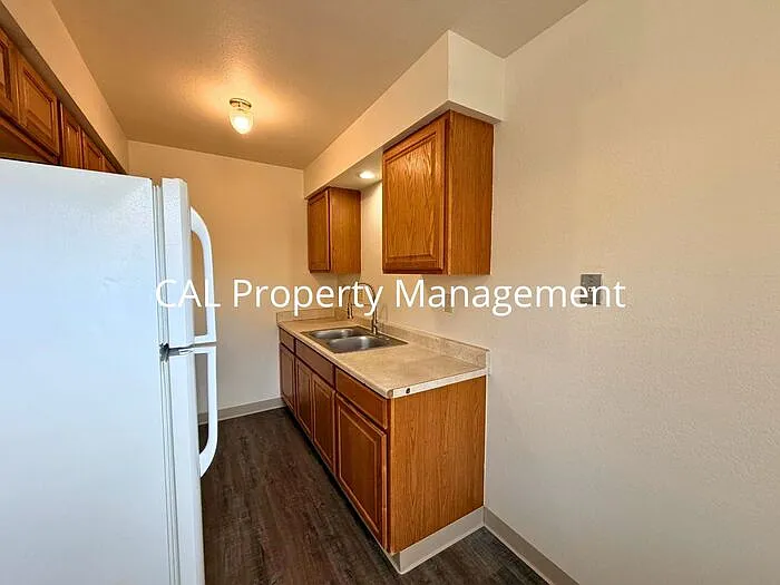3050 Sunset Ave #12 — Photo 7