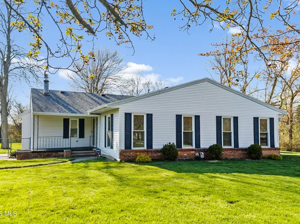 7415 Salisbury Rd, Maumee, OH 43537