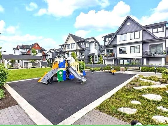 3rd image of 19451 Sutton Ave #82