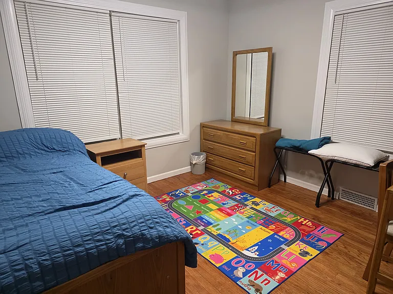 2731 Iowa St — Photo 35