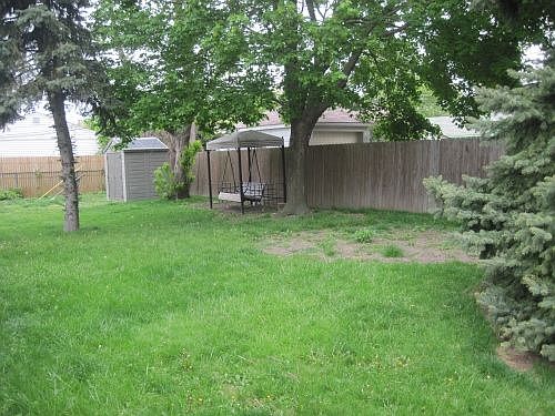 4th image of 1872 London Ave APT 2