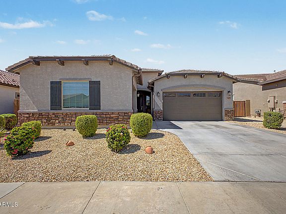 2nd image of 18977 W DESERT HILLS Drive