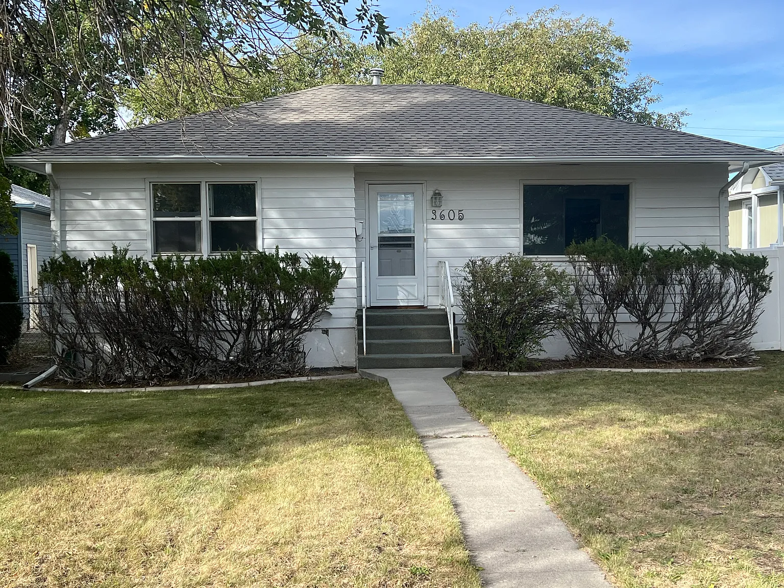 2 bed, 966 sqft, $1,825 — Photo 2