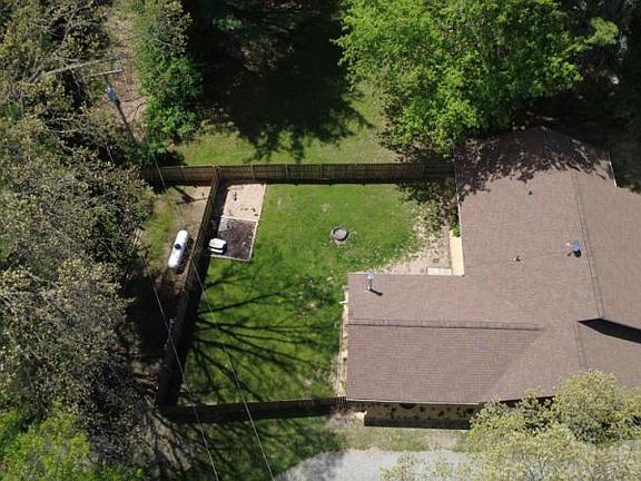 2nd image of 5891 Sand Rd