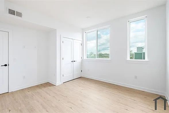 2552 Cecil B Moore Ave #4B — Photo 6
