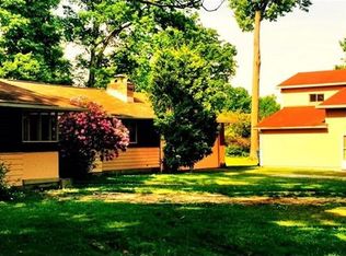 17640 Beck St, Lake Milton, OH 44429