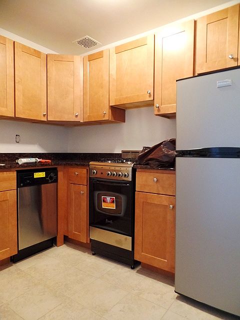 1st image of 146 W 75th St APT 4A