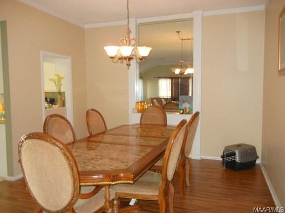 4th image of 6001 Bolingbrook Dr