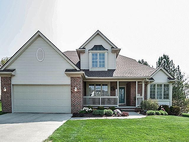 1st image of 799 Woodhill Dr