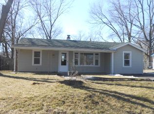 523 S Loucks St, Aurora, IL 60505