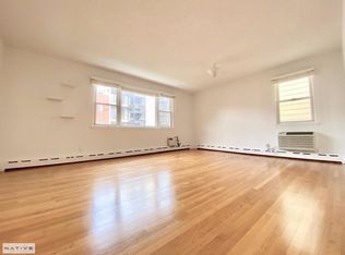 92 Newell St APT 2F, Brooklyn, NY 11222