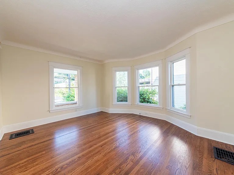 1007 Sherman St SE — Photo 15