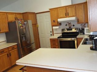 4166 Clover Ave, Vadnais Heights, MN 55127