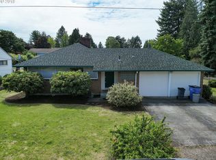 120 N Devine Rd, Vancouver, WA 98661