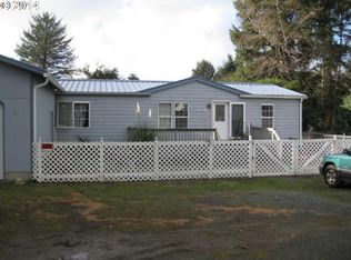 121 N Juniper St, Rockaway Beach, OR 97136