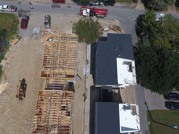 3rd image of 6213 Ocean Front Ave