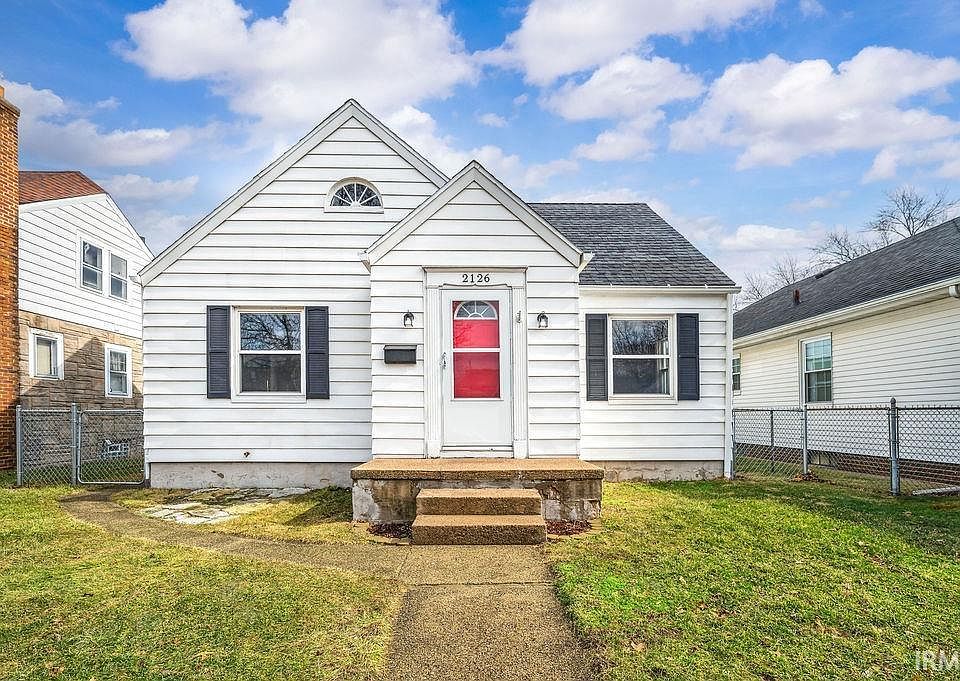1st image of 2126 Hollywood Pl