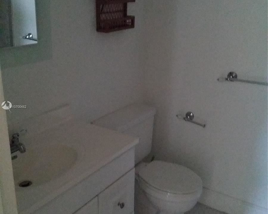 1st image of 16950 W Dixie Hwy APT 238A