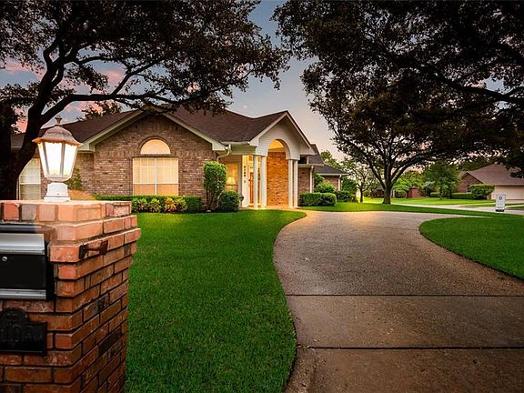 2nd image of 9109 Aspen Dr