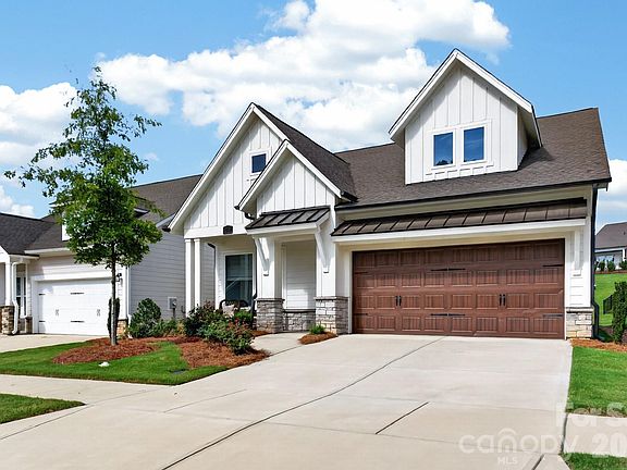 2nd image of 1338 Encore Ln