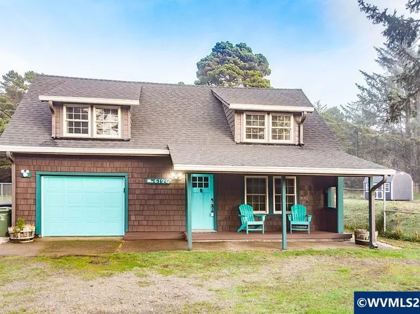 6196 Highway 101 Hwy N, Yachats, OR 97498