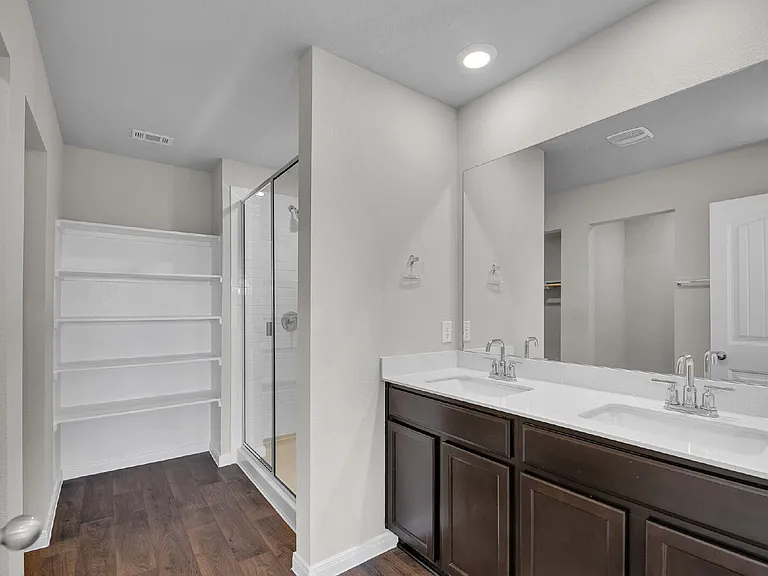 585 Apache Plum Dr — Photo 30