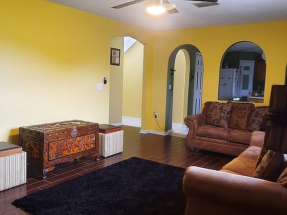 5th image of 1727 Dartmouth Dr