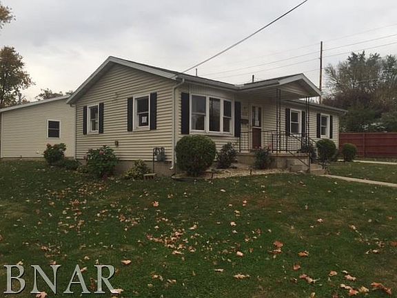 2nd image of 1010 S Hinshaw Ave