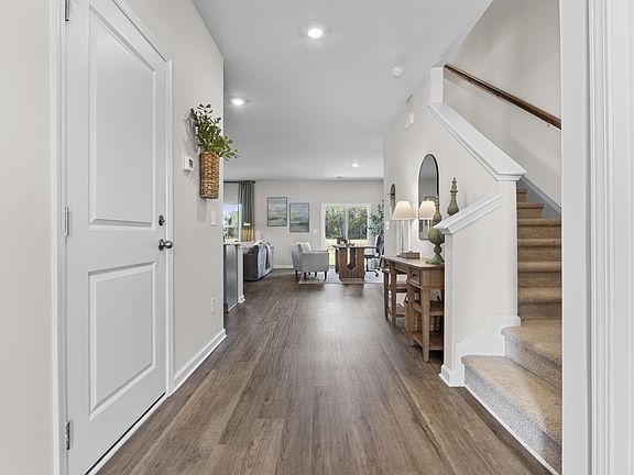 4th image of 1017 Aldrich Street