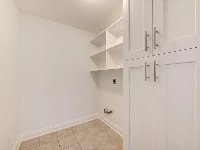6015 Nash Creek Ct — Photo 35