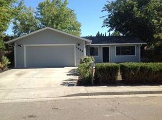 1000 Merryfield Dr, Dixon, CA 95620